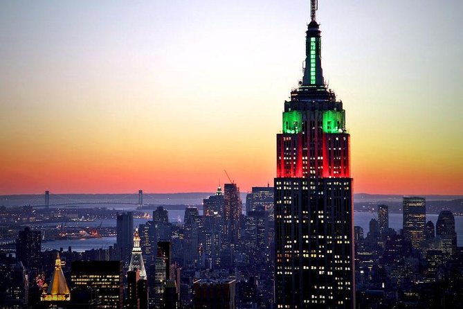 See It All New York City Walking and Boat Guided Tour - Central Park and the Plaza: a polished start