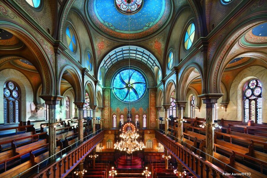 Self-Guided Tour of the Museum at Eldridge Street - Reading the Lower East Side through the building