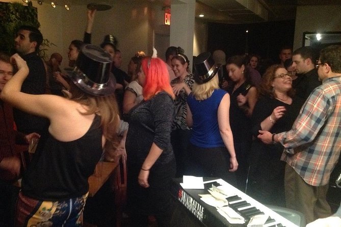 Skip the Line: Dueling Pianos Boozy Brunch! Ticket - The music is chosen by the room