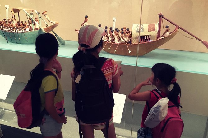 Skip the Line Kids and Families New York Metropolitan Museum Private Tour - Skip-the-line access and the security queue