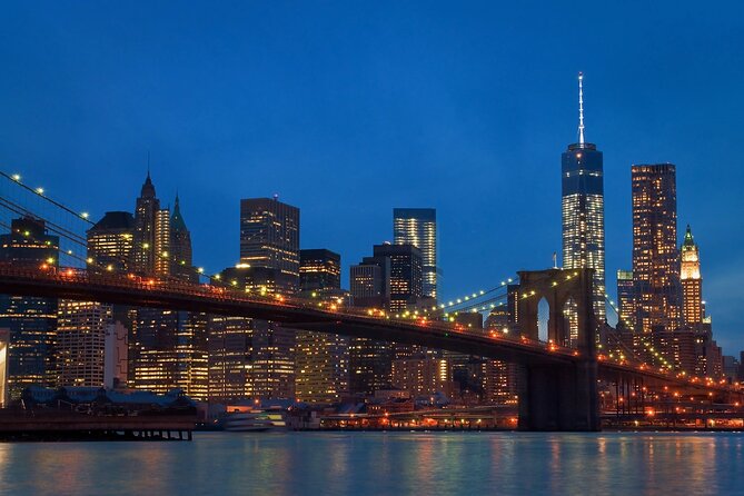 Skyline Night Bus Audio Narrated Tour Experience - New York after dark from the upper deck