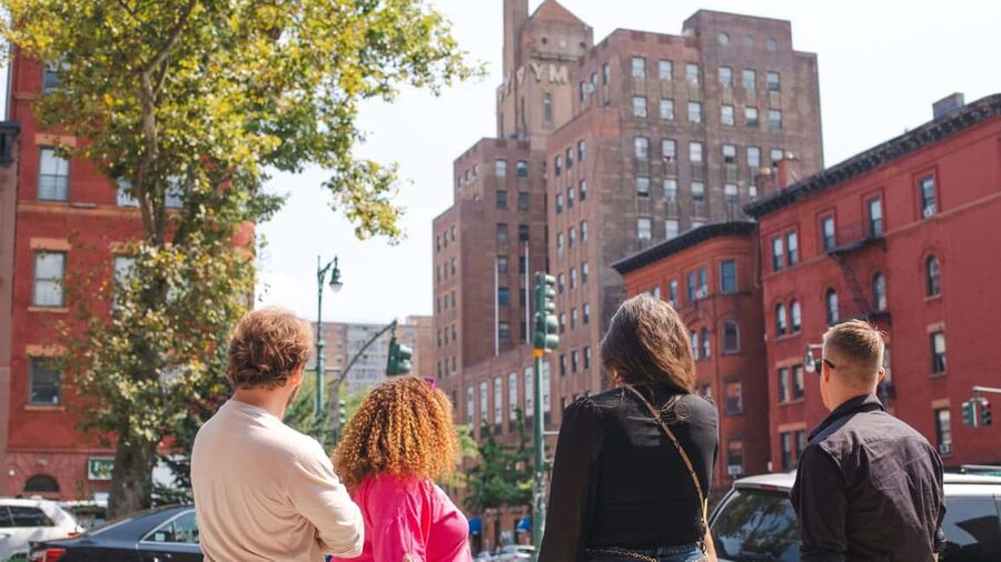Soul of Harlem: Strivers Row, Apollo Theatre, Gospel History - Why Harlem works best as a walking story