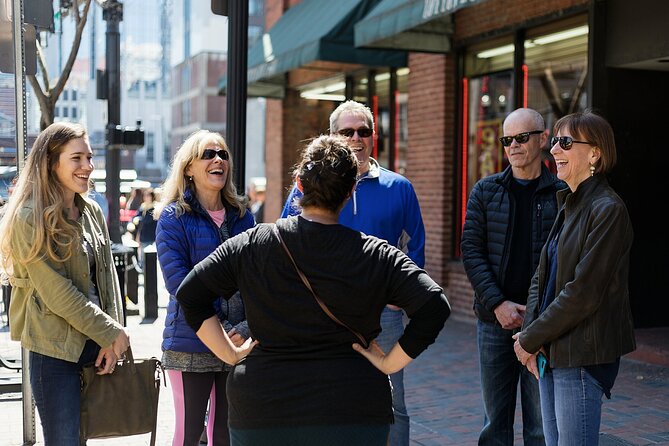 Staten Island Walking Tour and Slice of Pizza - Why St. George makes a good short New York outing