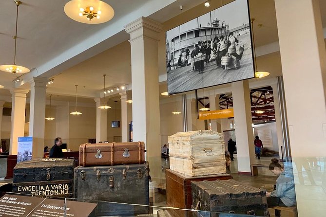 Statue of Liberty and Ellis Island Tour Semi-Private 8ppl Max - Timing, meeting point, and practical planning