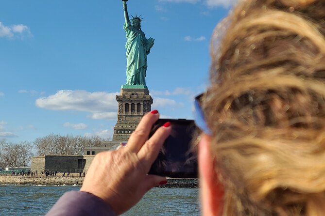 Statue of Liberty Direct Sightseeing Cruise from Brooklyn Bridge - Starting at 299 South Street beside the East River