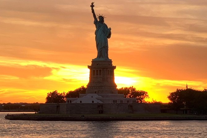 Statue of Liberty Ellis Island Ferry Ticket with Upgrade Options - Ellis Island and the Great Hall