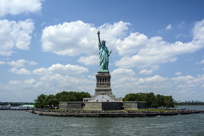 Statue of Liberty Roundtrip Ferry ticket - Who will get the most from this outing