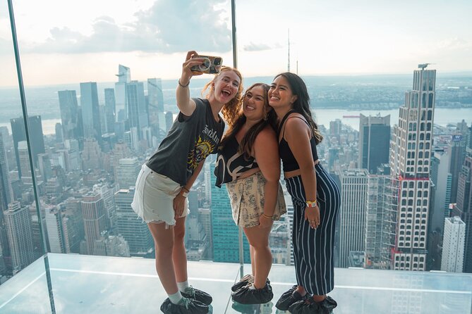 SUMMIT One Vanderbilt with Grand Central Terminal Tour - Meeting your guide at 42nd Street