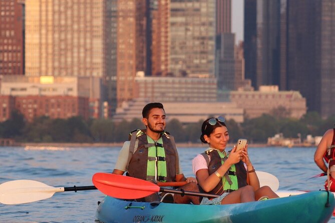 Sunset Kayak Tour - The Statue of Liberty as your main view