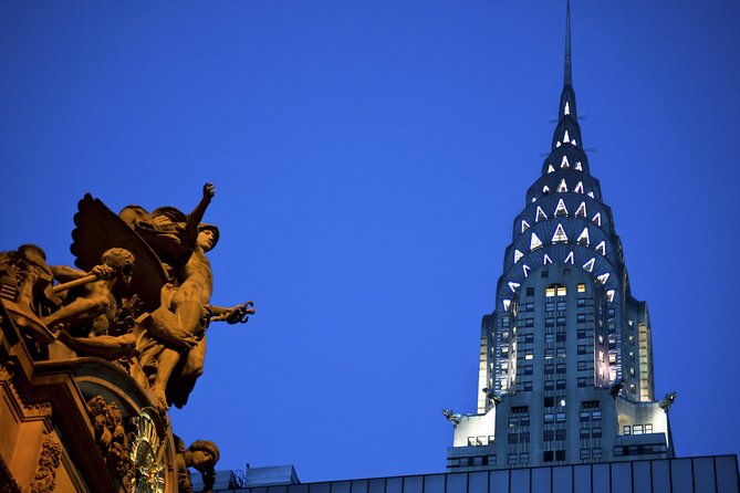 Superheroes in New York Walking Tour - Publishers’ Row and the people behind the heroes