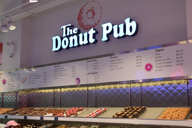 Sweet Treats of the East Village: Donut & Pastry Walking Tour - A brief look at McSorley’s Old Ale House