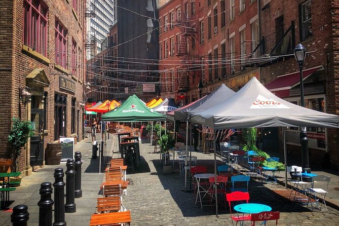 The Battery: A Self-Guided Audio Tour from Bowling Green Park to Stone St - Starting at Bowling Green and the city’s first foothold
