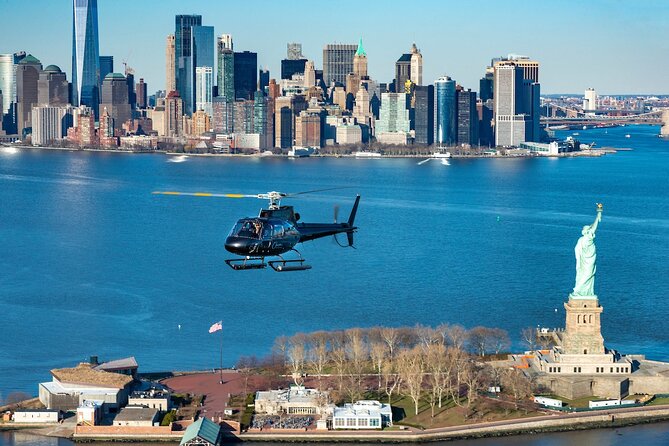 The Big Apple Helicopter Tour of New York City - Timing, check-in, and practical planning