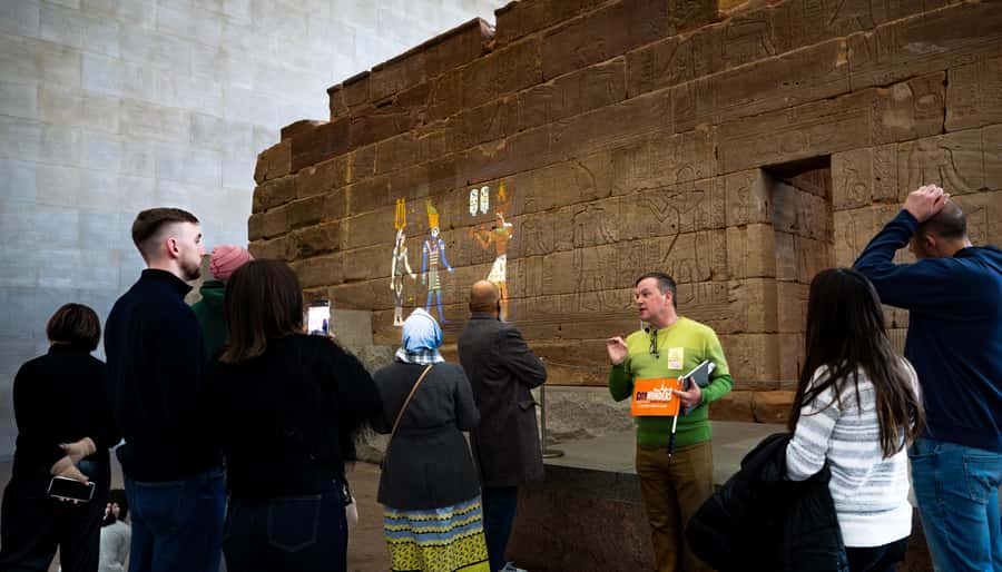 The Met Museum Guided Tour with Skip-the-Line Entry - American art, from Washington to wide views