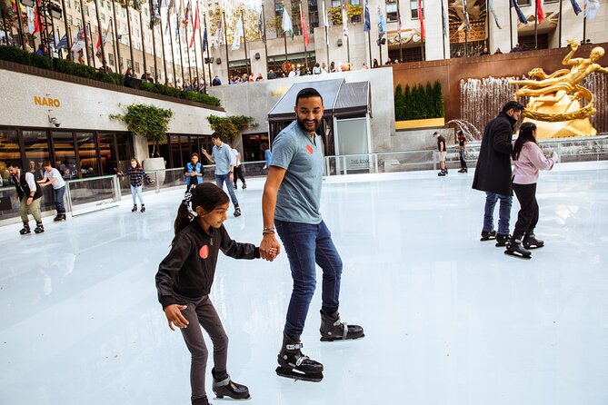 The Rink at Rockefeller Center Ice Skating Ticket - What happens during the 60-minute session