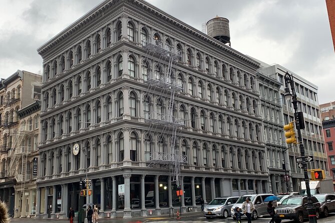 The Story Behind NY's Evolving Skyline An Architectural Journey Through History - Who will get the most from this experience