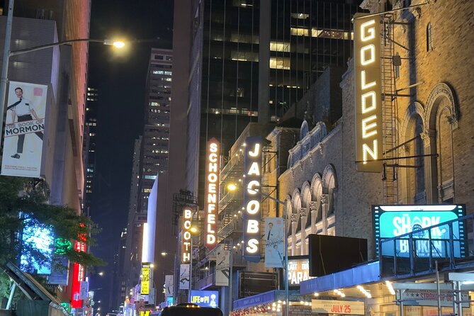Times Square After Dark: the Red Light Secrets Unveiled - Group size, pace, and practical comfort