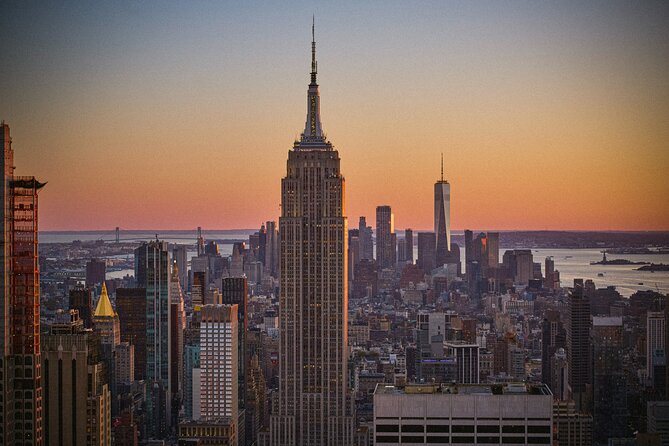 Top of the Rock VIP Tickets with SKYLIFT and The Beam Experience - What the $206.87 price is really buying