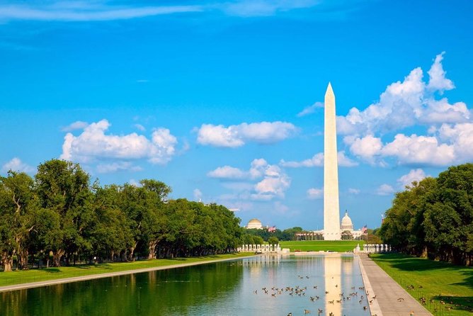 Tour from New York to Washington in 1 Day - Vietnam, Lincoln, and the reflecting pool