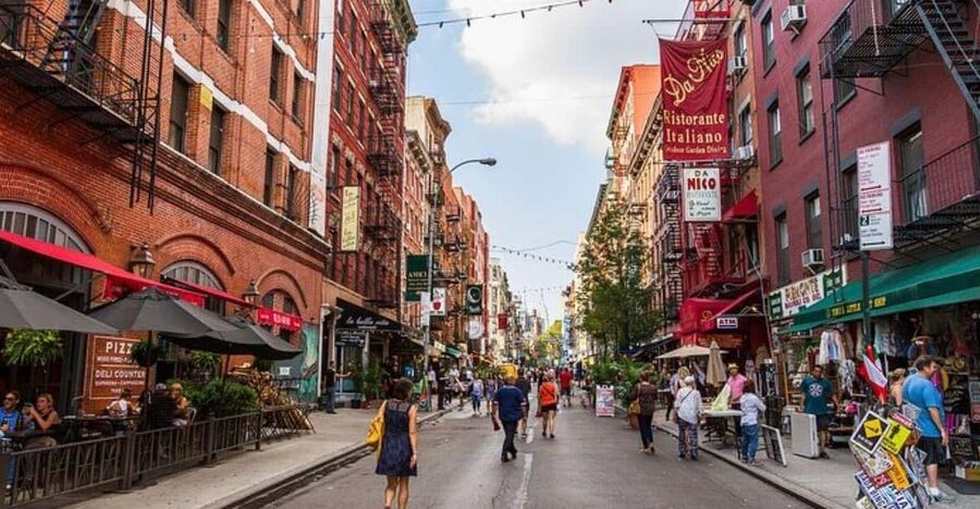 True Crime New York: NYPD-Guided Mafia Walking Tour w/ Food - Starting with spaghetti at John’s of 12th Street