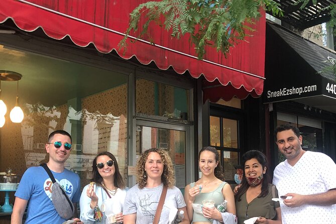 Vegan Food tour in New York City´s East Village - Historic Streets Between the Bites