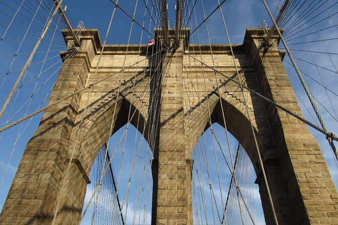 Walking tour in Manhattan Brooklyn Bridge and Waterfront - What the $29 price really buys you