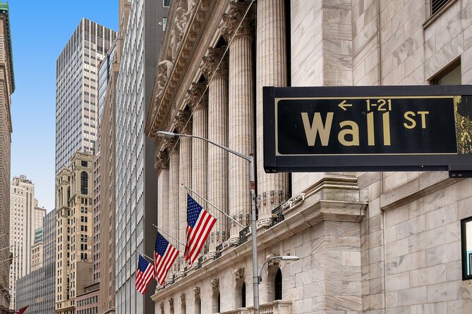 Wall Street Inside with a Trader Walking History Tour - The NYSE exterior and the trading floor that disappeared