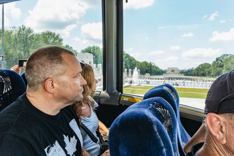 Washington DC Day Trip by Bus from New York City - Jefferson Memorial and the Ideas Behind Independence