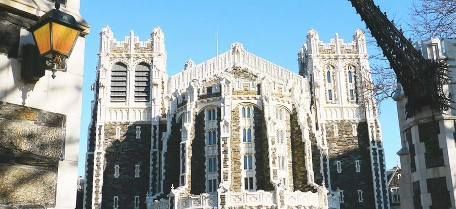West Harlem: Gospel Church Service and Sunday Walking Tour - A Sunday morning with two very different Harlem experiences