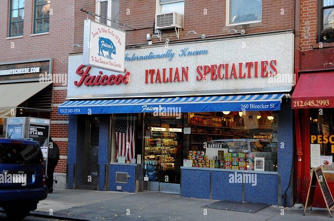 West Village History & Walking Food Tour - The West Village gives the walk its character