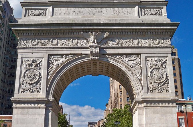 West Village History & Walking Food Tour - What the seven tastings add to the experience