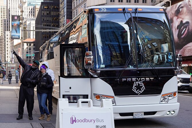 Woodbury Common Premium Outlets Shopping Tour from Midtown - Leaving Midtown and getting the bus right
